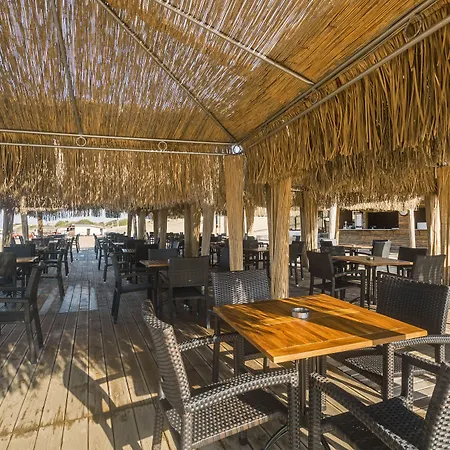 Tui Magic Life Jacaranda 5* Side