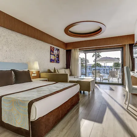 Tui Magic Life Jacaranda ホテル 5*