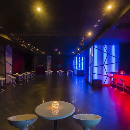 Tui Magic Life Jacaranda