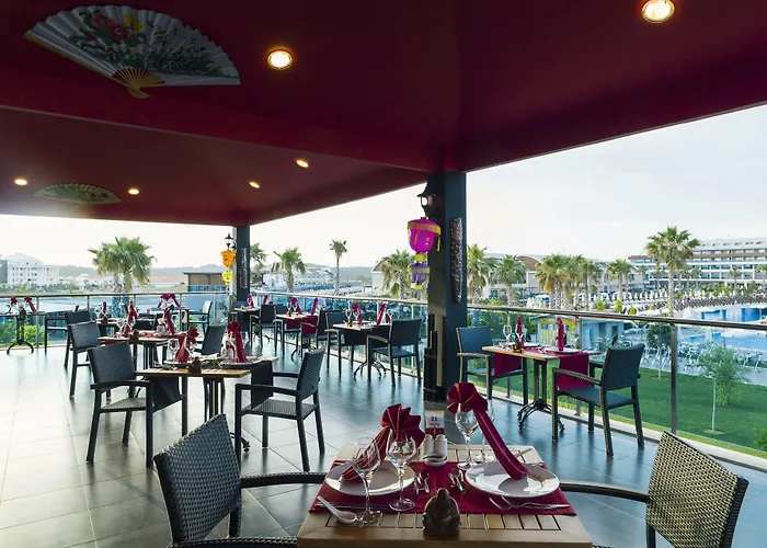 Hotel Tui Magic Life Jacaranda 5*