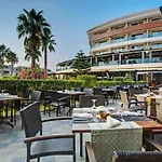 Tui Magic Life Jacaranda Hotel Side